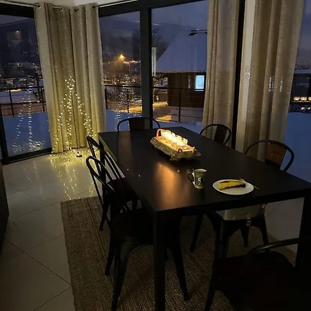 Very Nice 90m With Garden In Vakantiehuis